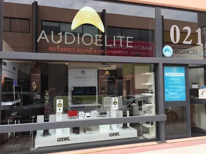 Fachada exterior del showroom de audioelite en Madrid — Reference Sound & Exclusivity